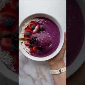 Tone It Up #shorts - Berry Coconut Smoothie Bowl
