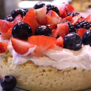 1 CARB KETO CHEESECAKE! How to Make 5 Minute Microwave Cheesecake