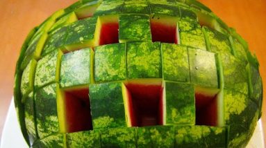 How to Cut a Watermelon to Eat - Food Life Hacks