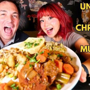 EAT CHRISTMAS DINNER WITH US (VEGAN MUKBANG) | Munching Mondays Ep.126